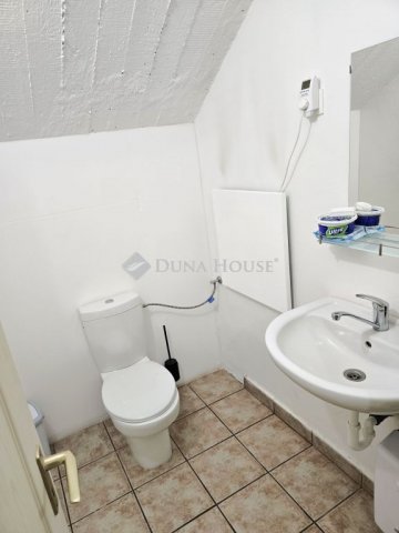 Eladó üzlethelyiség, Pécsett 490 M Ft / költözzbe.hu