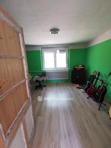 Eladó mezogazdasagi ingatlan, Albertirsán 37.5 M Ft, 3 szobás