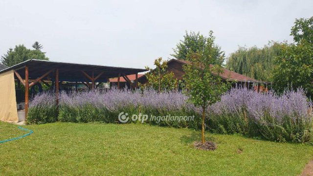 Eladó családi ház, Mikepércsen 95 M Ft, 3 szobás