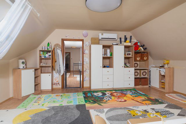 Eladó családi ház, Budapesten, XVII. kerületben 194.9 M Ft