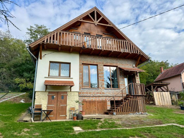 Eladó családi ház, Sárváron 59.9 M Ft, 2 szobás