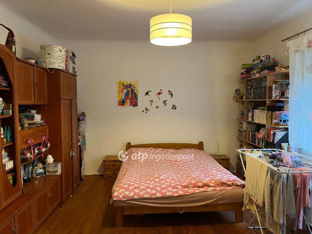 Eladó családi ház, Egercsehiben 8.9 M Ft, 2 szobás