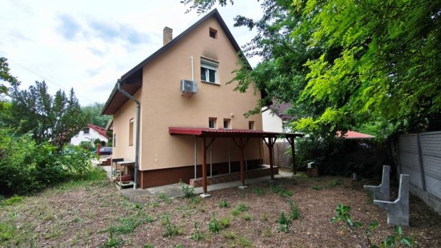 Kiadó családi ház, albérlet, Szigetszentmiklóson 300 E Ft / hó