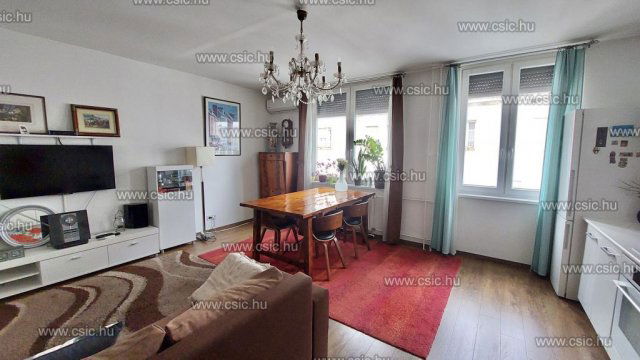 Eladó téglalakás, Budapesten, II. kerületben 129.9 M Ft