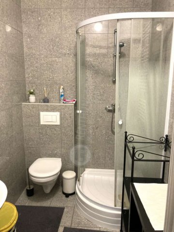 Kiadó téglalakás, albérlet, VI. kerületben, Rózsa utcában