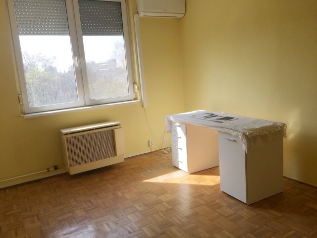 Eladó téglalakás, Debrecenben 56 M Ft, 2 szobás