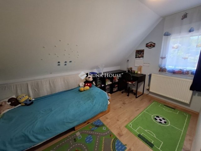 Eladó családi ház, Csatáron 92.5 M Ft, 2+3 szobás