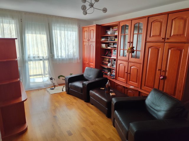 Eladó téglalakás, Zalaszentgróton 39.9 M Ft, 1+2 szobás