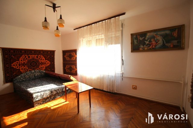 Eladó családi ház, Szombathelyen 87 M Ft, 5 szobás