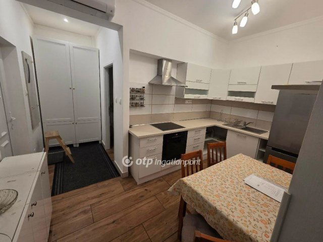 Eladó téglalakás, Debrecenben 55.9 M Ft, 2 szobás