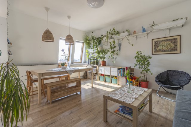 Eladó téglalakás, Székesfehérvárott 74.9 M Ft, 4 szobás