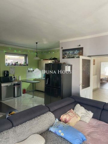 Eladó családi ház, Szigetváron 69 M Ft, 3 szobás