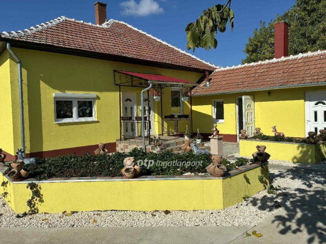 Eladó családi ház, Vésztőn 37.5 M Ft, 2+1 szobás