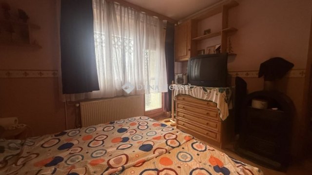 Eladó téglalakás, Oszkón 25 M Ft, 2 szobás