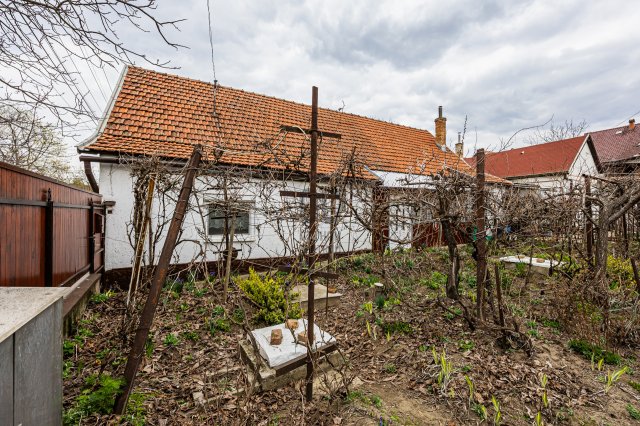 Eladó ikerház, Dunakeszin 52.5 M Ft, 3 szobás