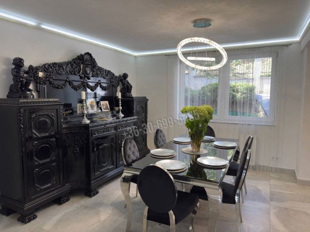 Eladó családi ház, Budapesten, II. kerületben 549 M Ft, 8 szobás