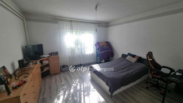 Eladó családi ház, Albertirsán 80 M Ft, 3 szobás