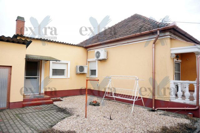 Eladó családi ház, Mórahalmon 79 M Ft, 3+1 szobás