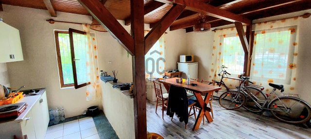 Eladó nyaraló, Ráckevén 47.5 M Ft, 4 szobás