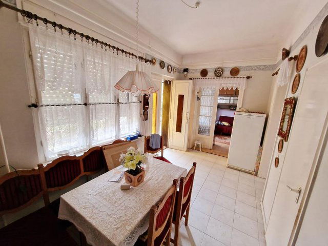 Eladó ikerház, Dunakeszin 64.9 M Ft, 3 szobás