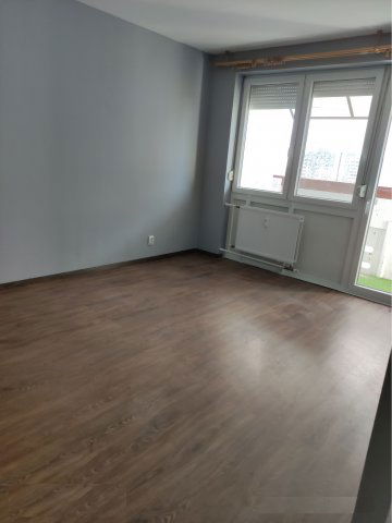 Kiadó panellakás, albérlet, Debrecenben, István úton