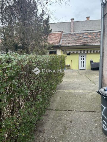 Eladó családi ház, Budapesten, IV. kerületben 79 M Ft, 3 szobás