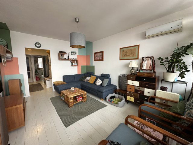 Kiadó téglalakás, albérlet, III. kerületben, Toboz utcában