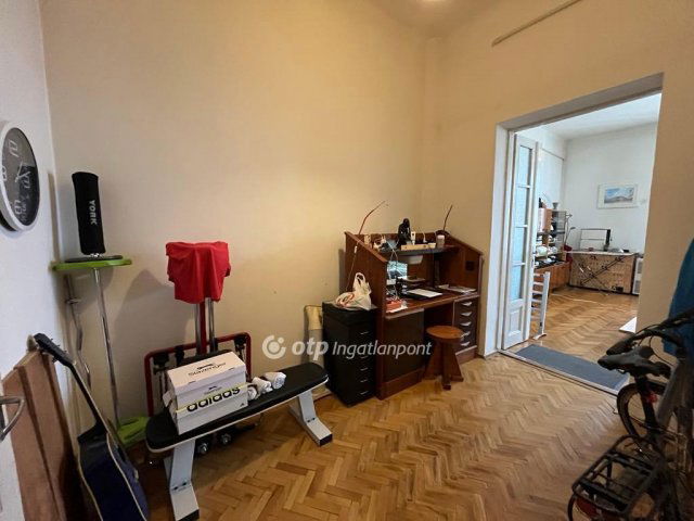 Eladó téglalakás, Budapesten, VIII. kerületben 59.99 M Ft