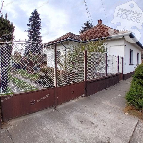 Eladó családi ház, Lajosmizsén 34.9 M Ft, 3 szobás