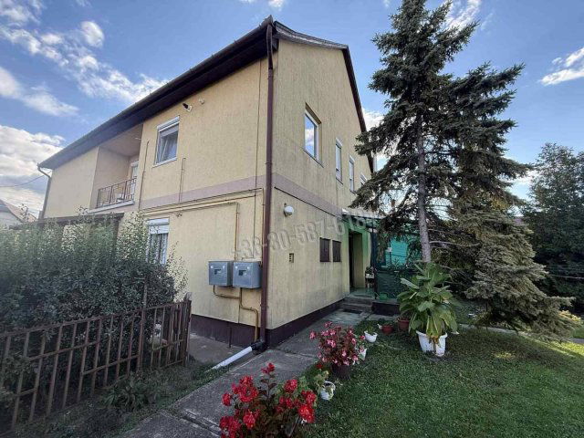 Eladó családi ház, Püspökladányban 85 M Ft, 5 szobás