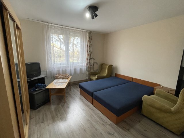 Eladó családi ház, Debrecenben 33 M Ft, 1 szobás