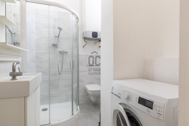 Eladó téglalakás, Budapesten, VII. kerületben 54.999 M Ft