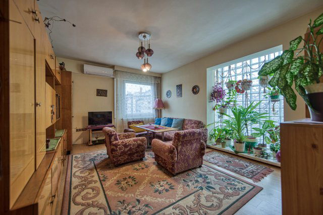 Eladó téglalakás, Budapesten, II. kerületben, Bem József utcában