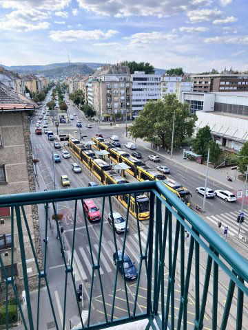 Eladó téglalakás, XI. kerületben, Kőrösy József utcában