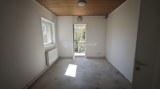 Eladó családi ház, Szentendrén 148 M Ft, 6 szobás