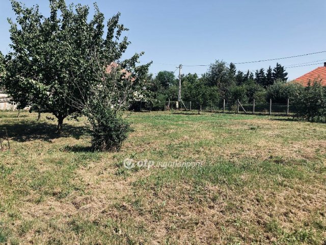 Eladó telek, Kisfaludon 10 M Ft / költözzbe.hu