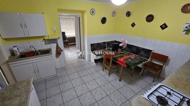 Eladó családi ház, Mezőszentgyörgyön 44.99 M Ft, 3 szobás