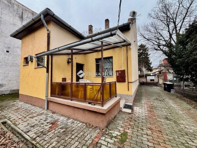 Eladó családi ház, Budapesten, XIX. kerületben 109.9 M Ft