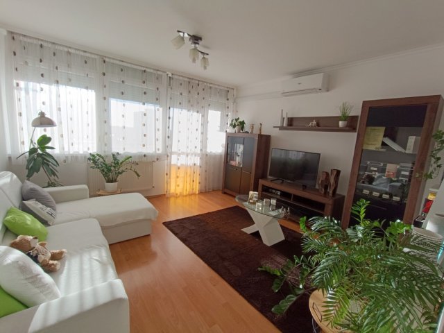 Eladó téglalakás, Nyíregyházán 45 M Ft, 2 szobás