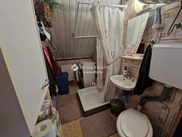 Eladó családi ház, Budapesten, XVI. kerületben 114.9 M Ft