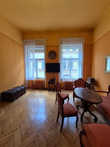 Eladó téglalakás, Budapesten, VIII. kerületben 74.9 M Ft