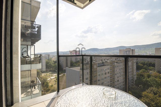 Eladó téglalakás, Budapesten, III. kerületben 74 M Ft, 1 szobás