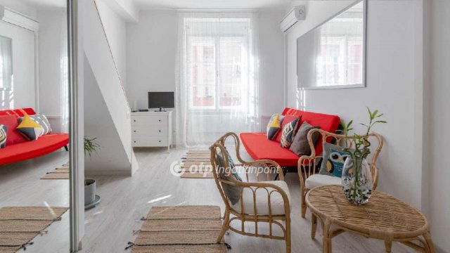 Eladó téglalakás, Budapesten, VII. kerületben 59.9 M Ft