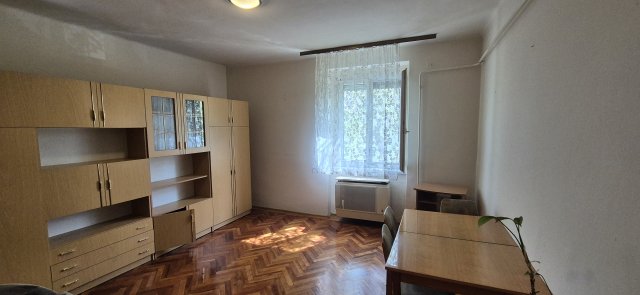 Eladó téglalakás, Debrecenben 42.9 M Ft, 1 szobás