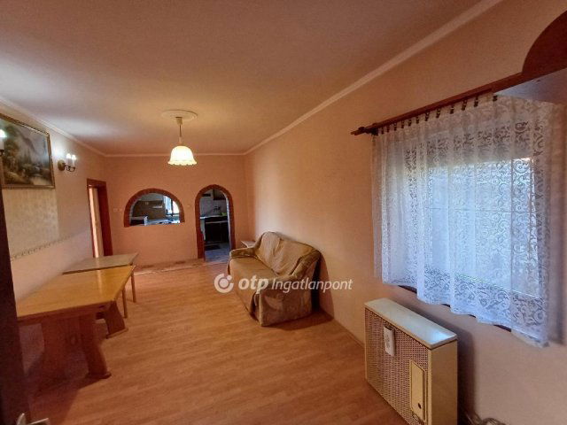 Eladó családi ház, Tiszalökön 17.9 M Ft, 2+2 szobás