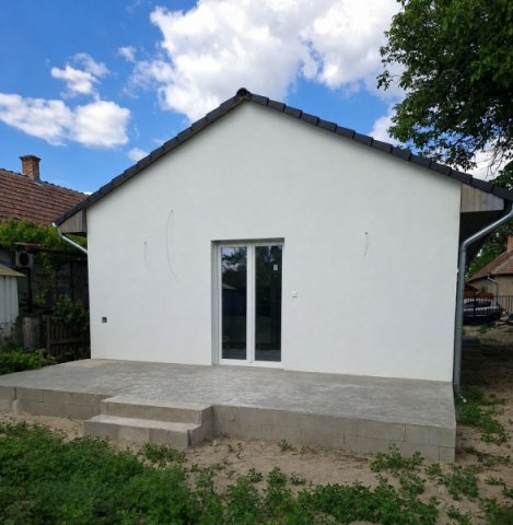 Eladó családi ház, Alsónémediben 91.9 M Ft, 3 szobás