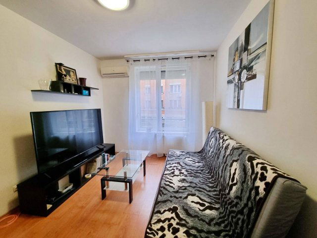 Eladó téglalakás, Budapesten, IX. kerületben, Ernő utcában