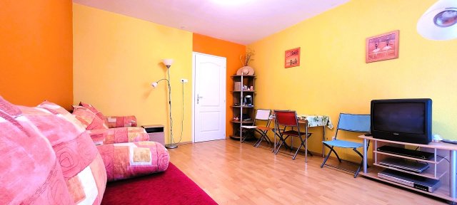 Eladó nyaraló, Balatonfüreden 41.9 M Ft, 1 szobás