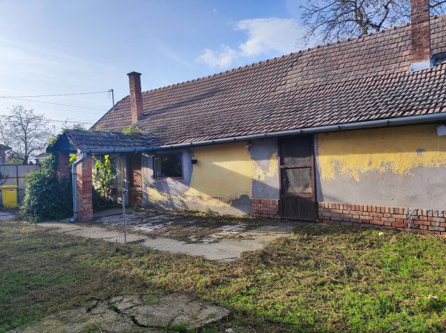 Eladó telek, Sándorfalván 25 M Ft / költözzbe.hu