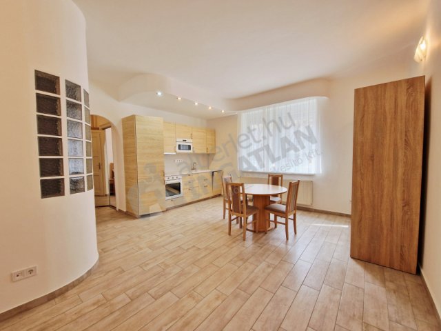 Kiadó téglalakás, albérlet, XI. kerületben, Somogyi úton